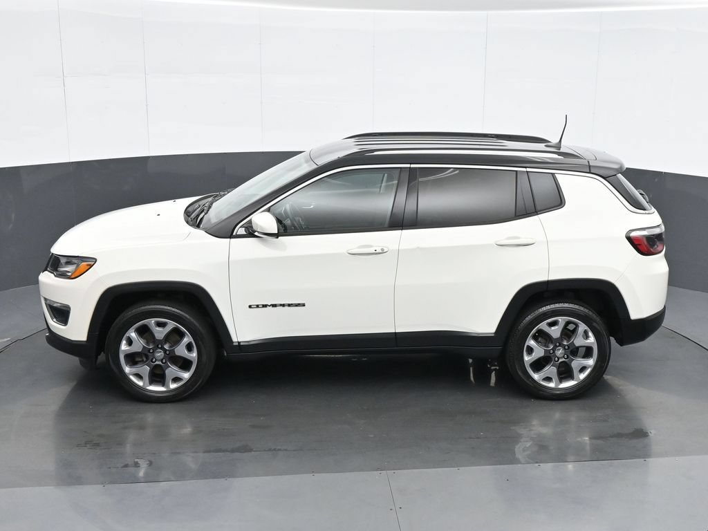 Used 2021 Jeep Compass Limited AWD/4WD image 18