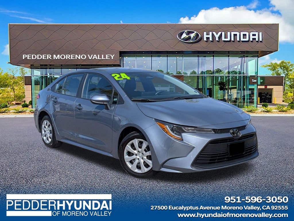 Used 2024 Toyota Corolla LE image 1
