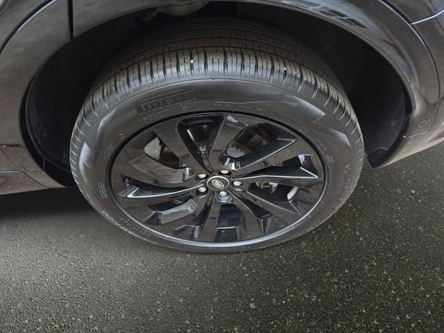 Used 2024 Land Rover Discovery Sport Dynamic SE image 33