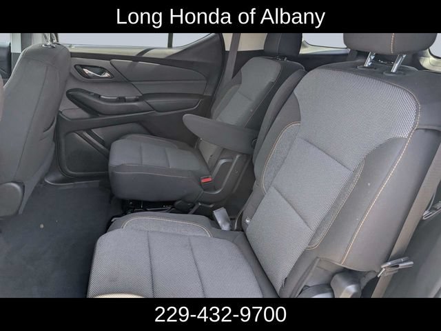 Used 2021 Chevrolet Traverse LT FWD image 18