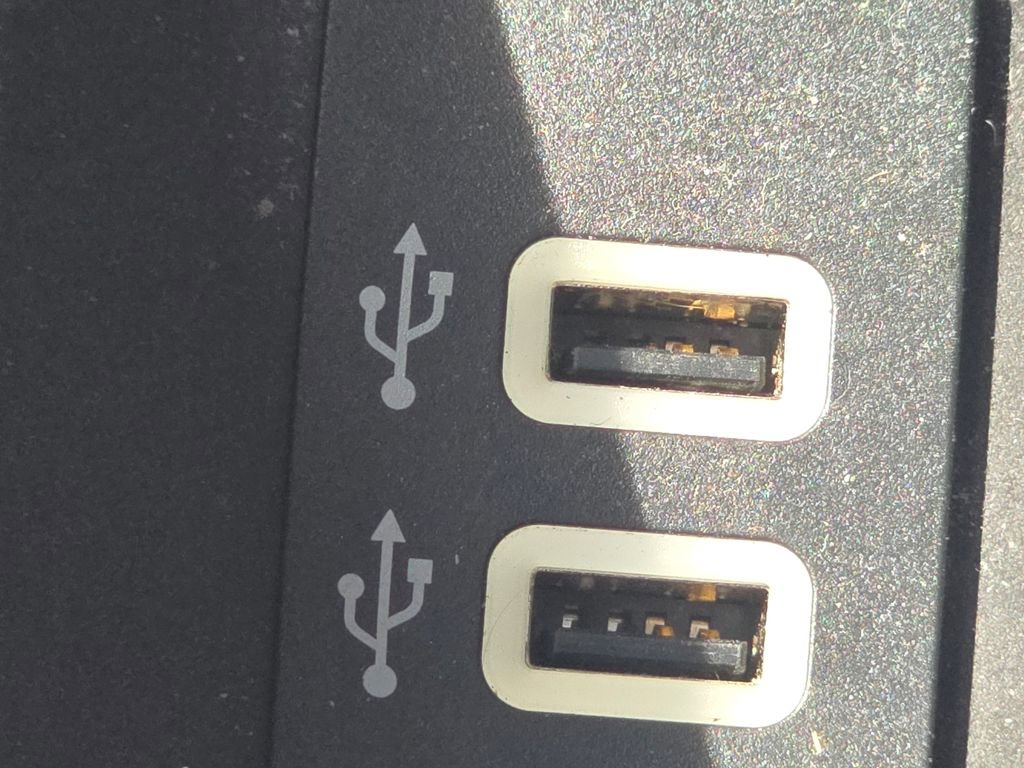 Used 2016 Ford Expedition Limited w/ Equipment Group 301A AWD/4WD image 33