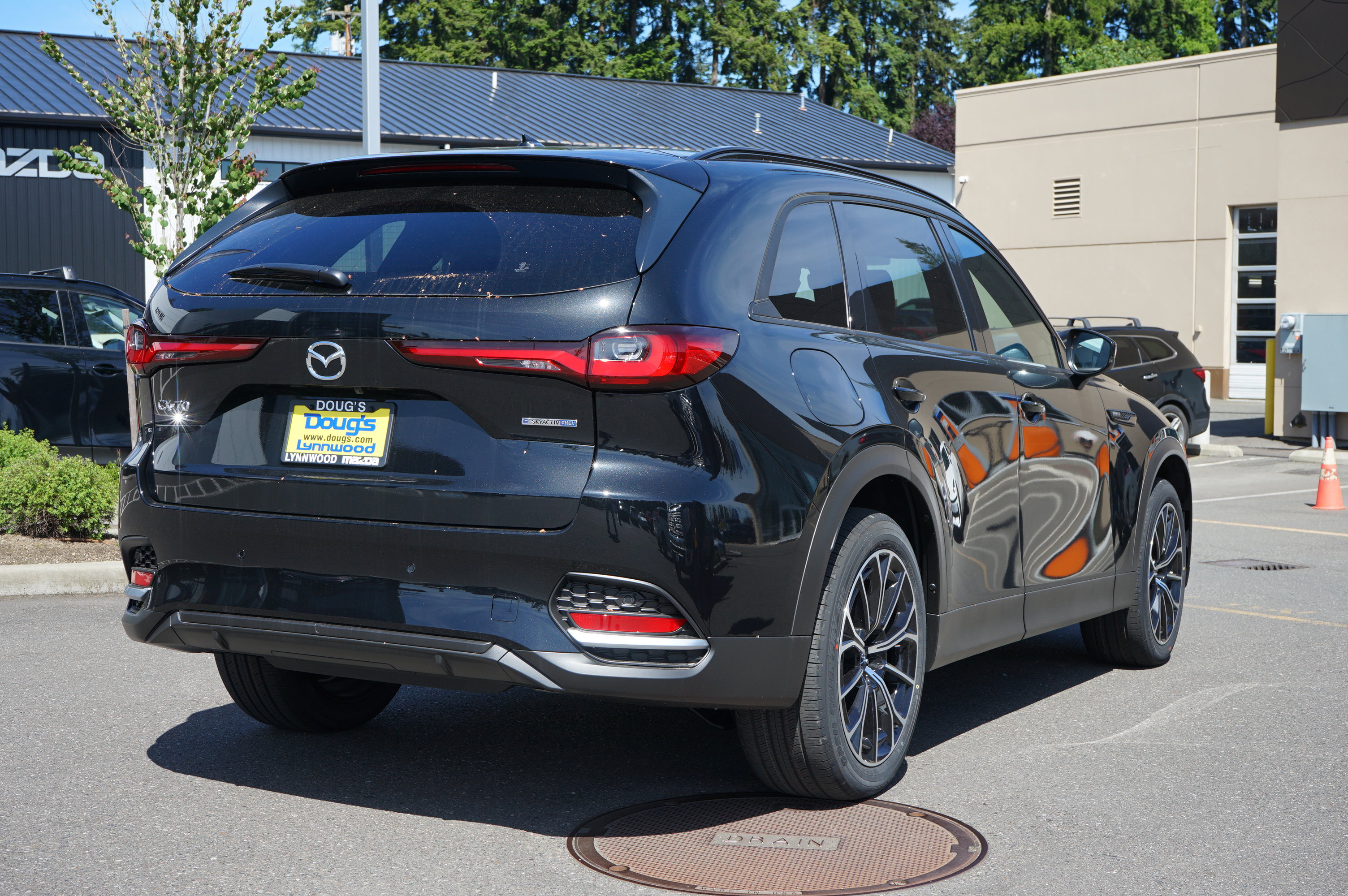 New 2025 MAZDA CX-70 Plug-In Hybrid w/ Premium Plus image 4