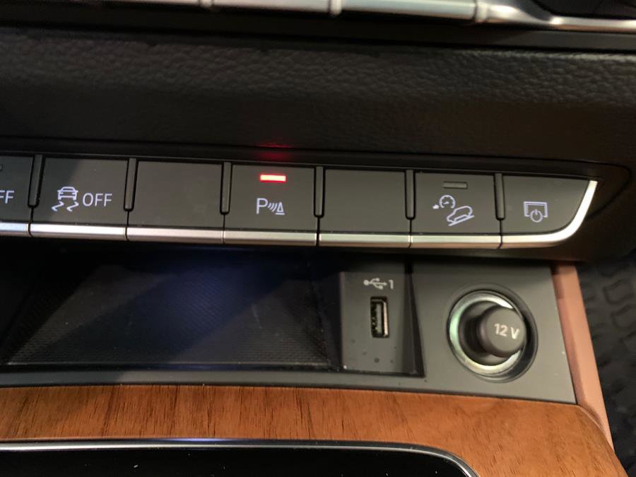 Used 2022 Audi Q5 2.0T Premium Plus w/ Premium Plus Package image 44
