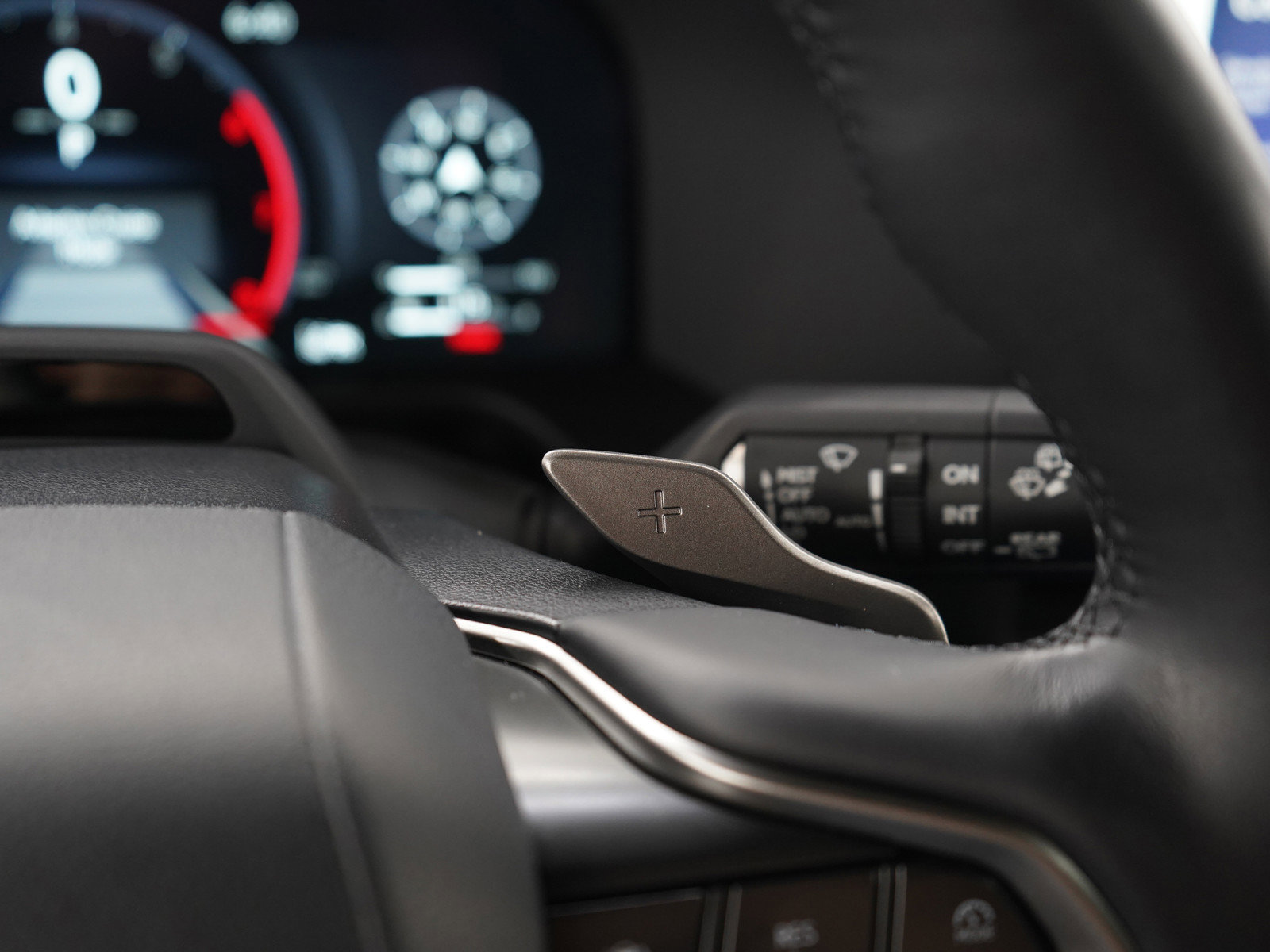 Used 2024 Lexus GX 550 image 31