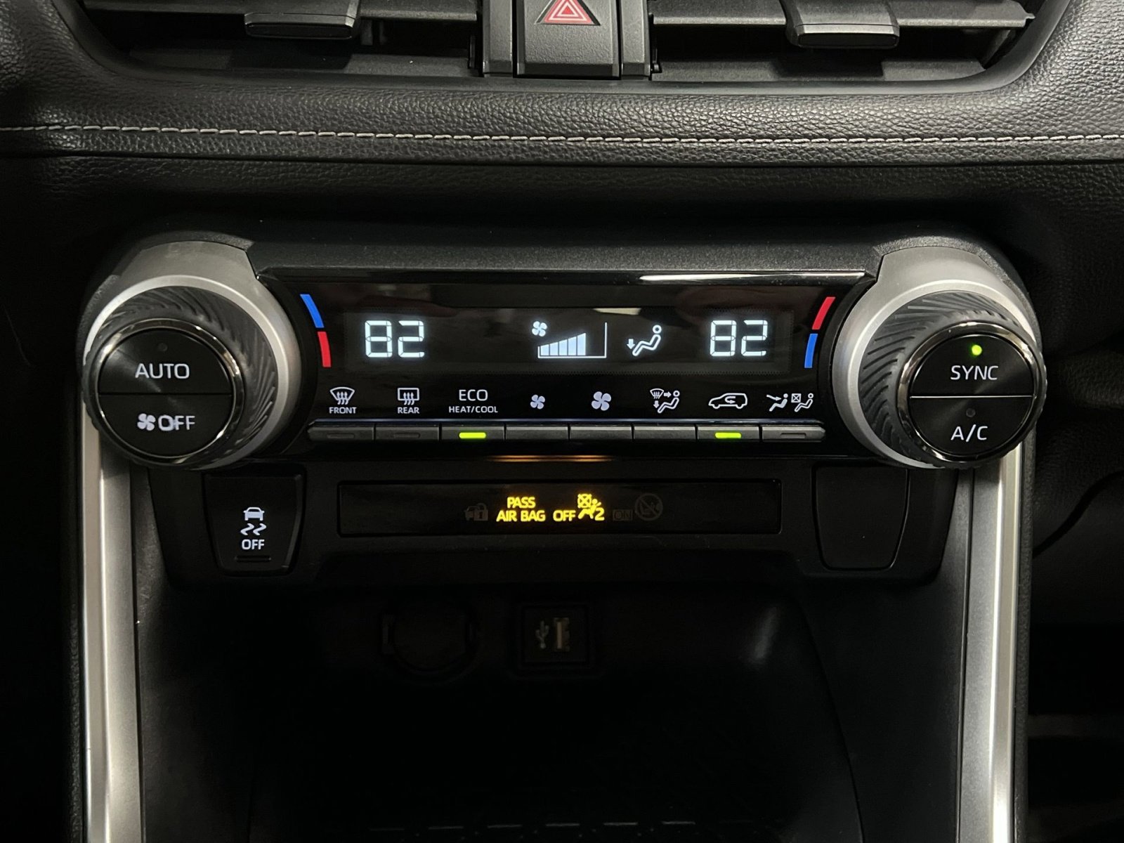 Used 2023 Toyota RAV4 LE image 20