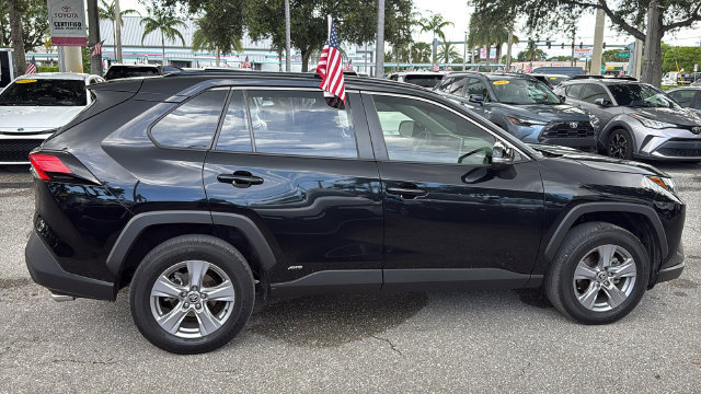 Used 2025 Toyota RAV4 XLE w/ Convenience Package AWD/4WD image 11