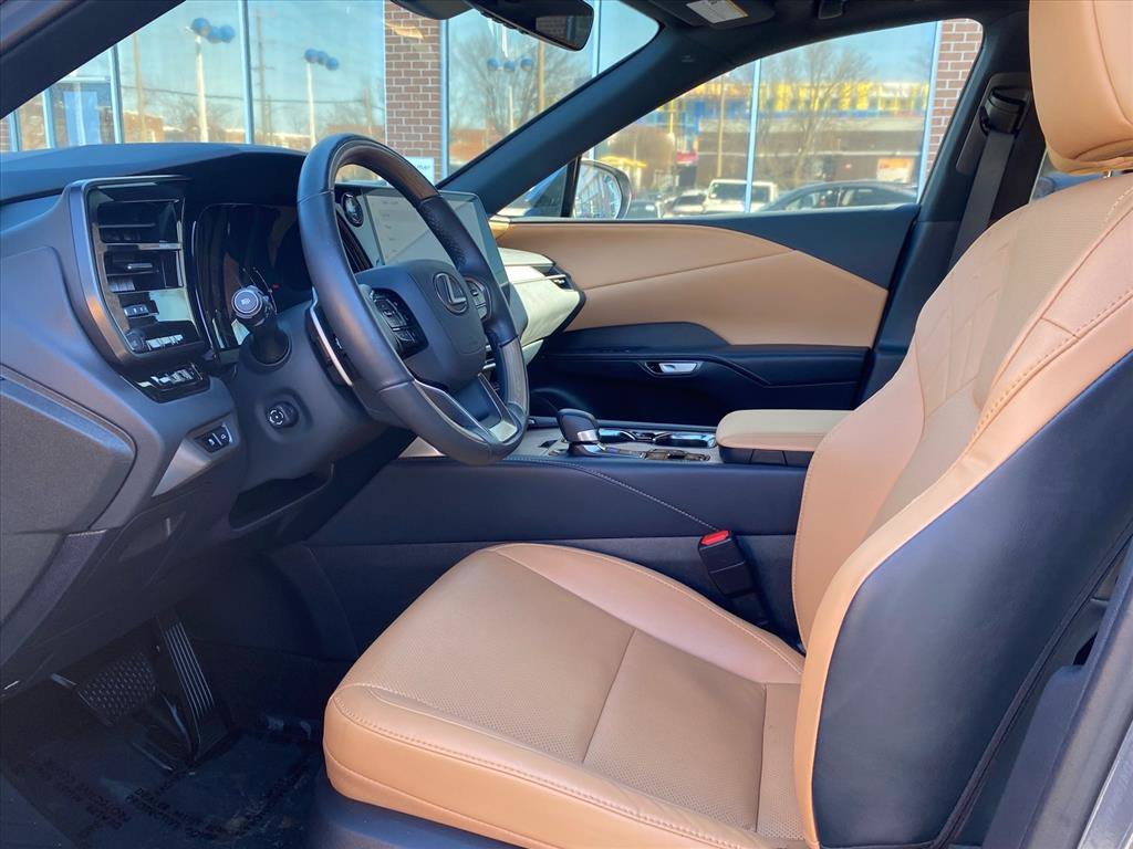 Used 2023 Lexus RX 350 Premium image 12