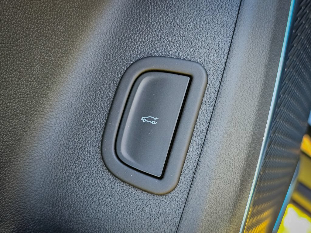 New 2027 GMC Acadia Elevation w/ Black Edition AWD/4WD image 11
