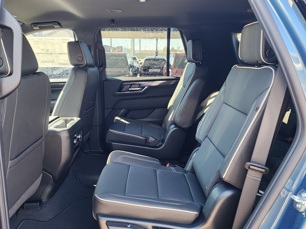 New 2026 GMC Yukon Elevation image 45