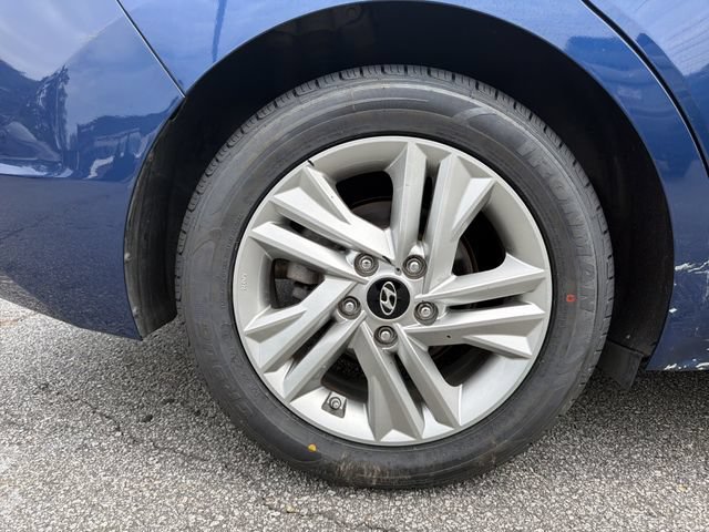 Used 2020 Hyundai Elantra SEL FWD image 15