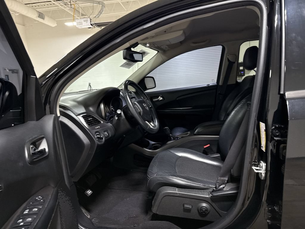 Used 2017 Dodge Journey Crossroad FWD image 19