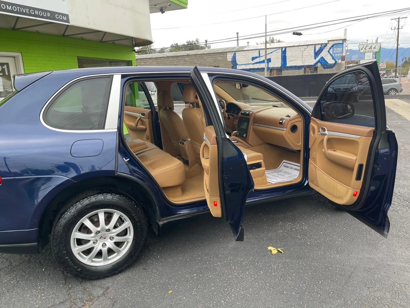 Used 2010 Porsche Cayenne AWD/4WD image 17