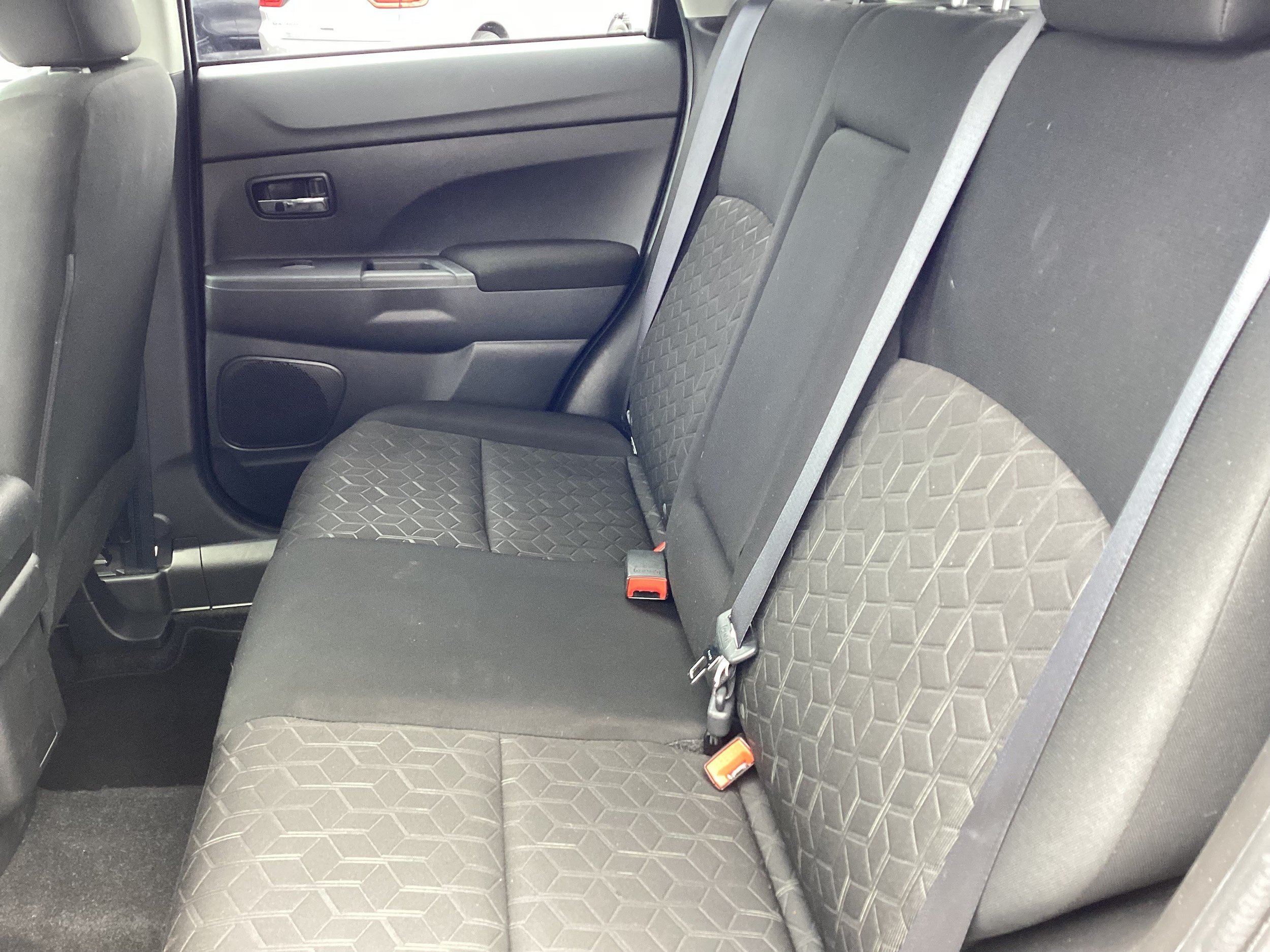 Used 2025 Mitsubishi Outlander Sport ES AWD/4WD image 14