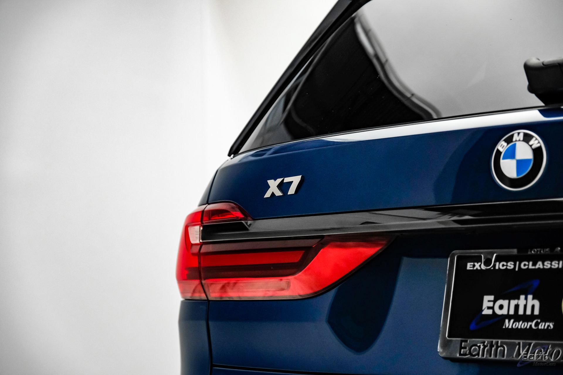 Used 2022 BMW X7 M50i w/ Dynamic Handling Package AWD/4WD image 13
