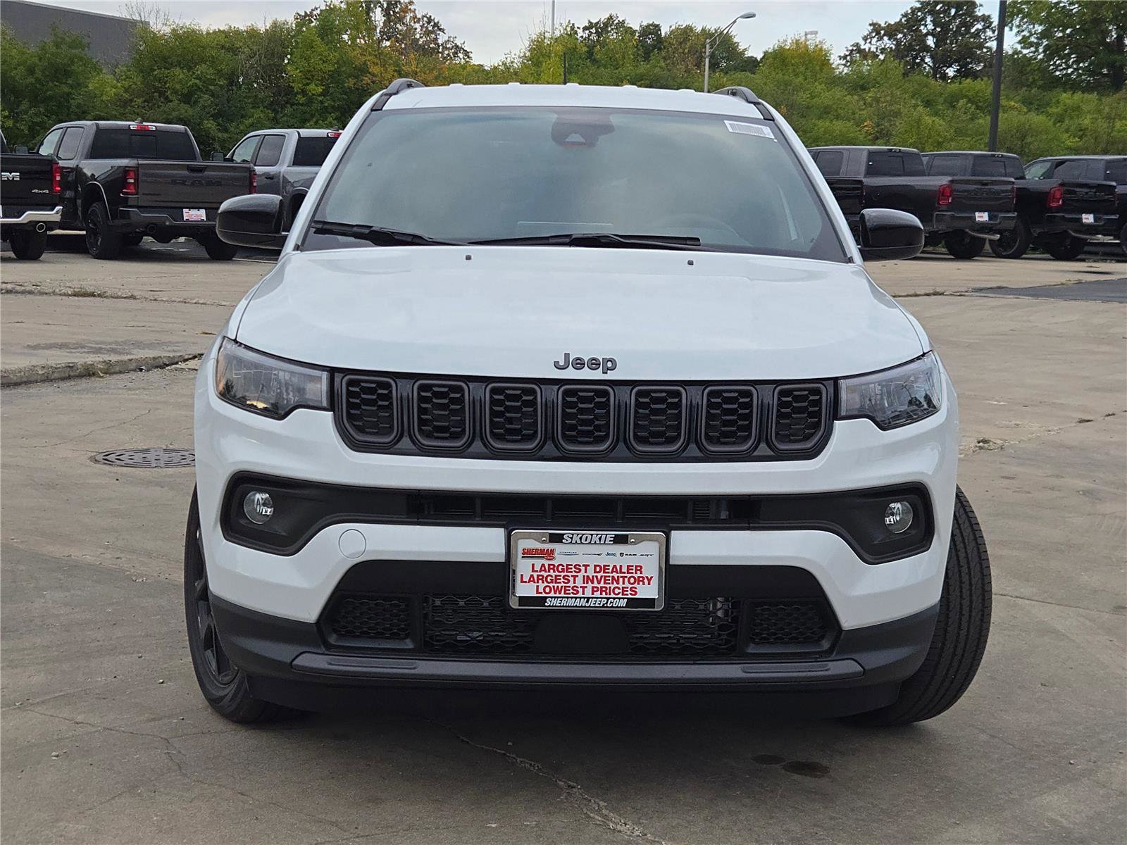 New 2026 Jeep Compass Latitude image 4