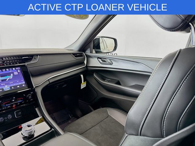 New 2025 Jeep Grand Cherokee L Altitude image 23