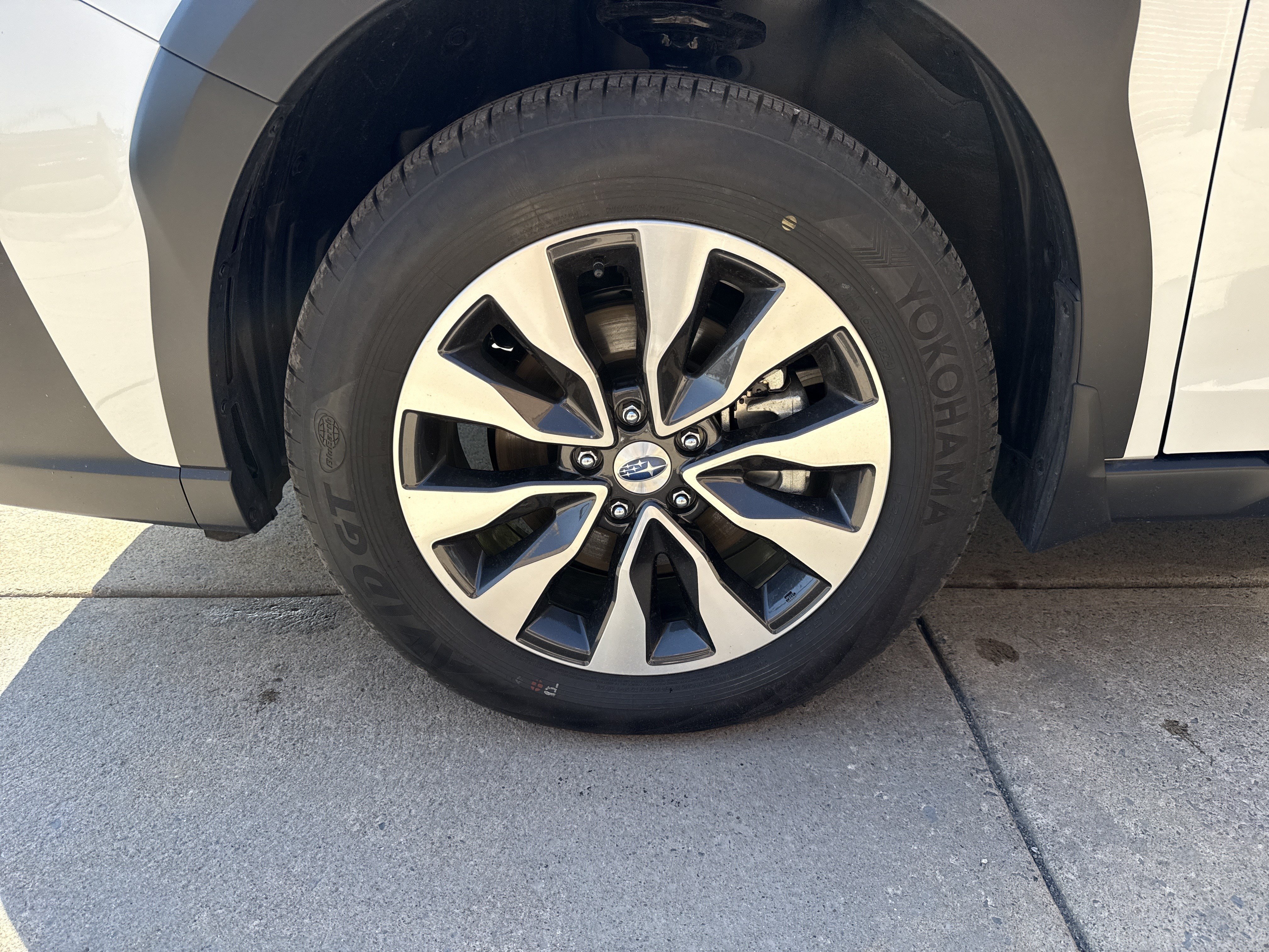 Used 2025 Subaru Outback Limited AWD/4WD image 11