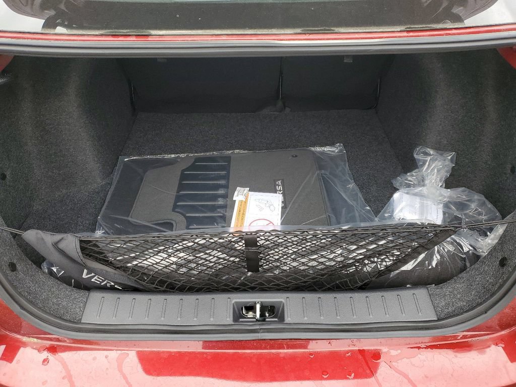 New 2025 Nissan Versa SV w/ Trunk Package FWD image 7