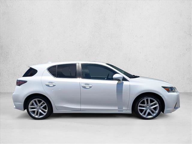 Used 2015 Lexus CT 200h FWD image 4