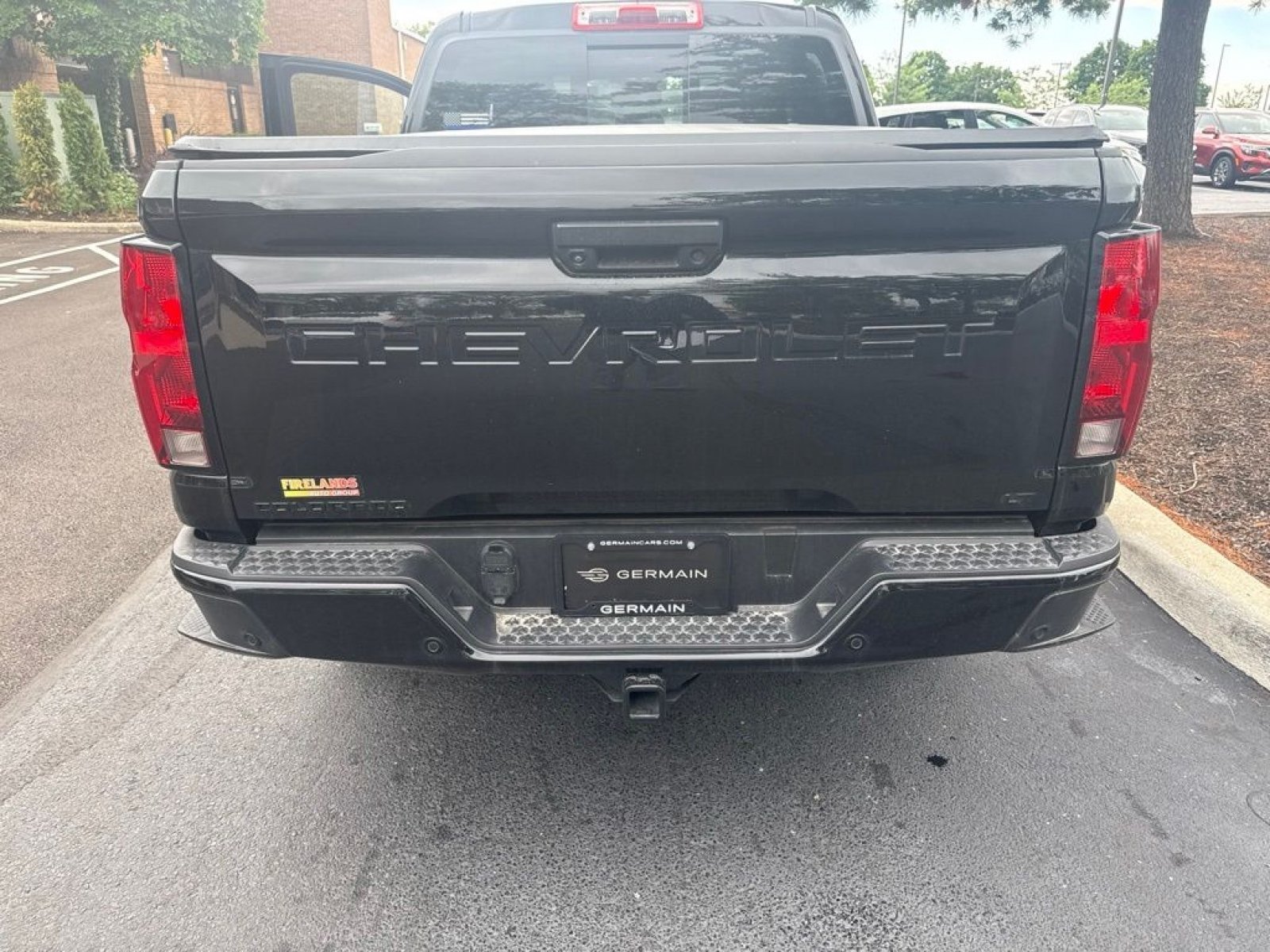 Used 2023 Chevrolet Colorado LT w/ LT Convenience Package II AWD/4WD image 7