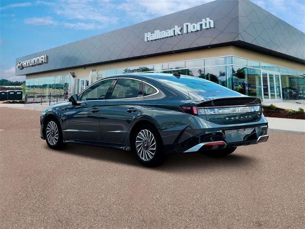 New 2025 Hyundai Sonata Limited FWD image 5