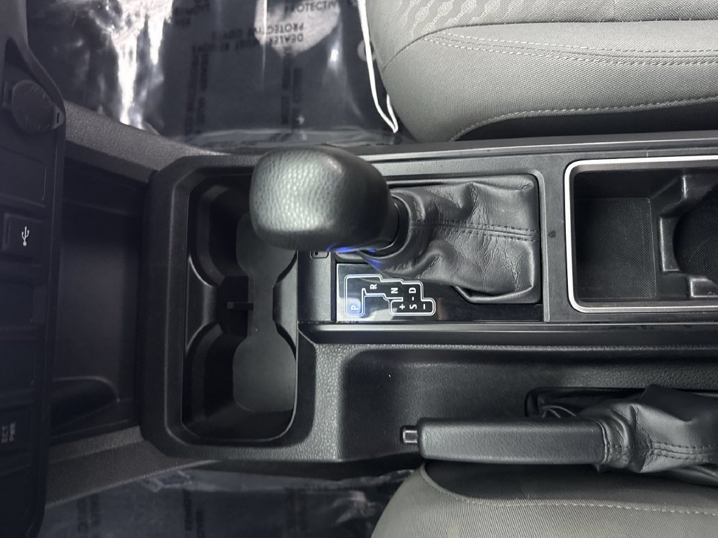 Used 2023 Toyota Tacoma SR AWD/4WD image 21