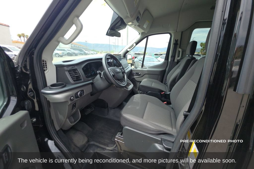 Used 2025 Ford Transit 350 XLT RWD image 11