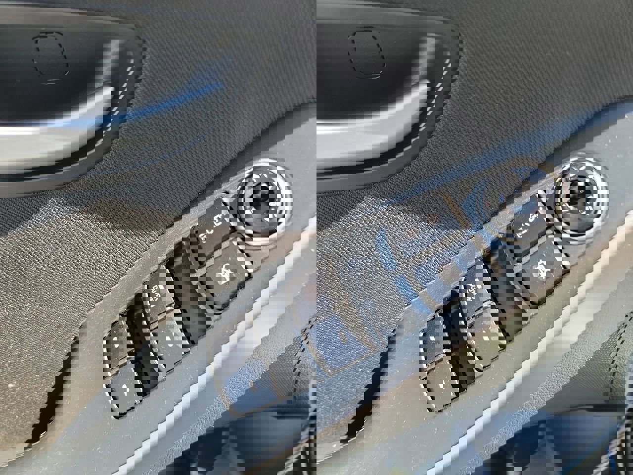 Used 2016 Hyundai Elantra GT image 11