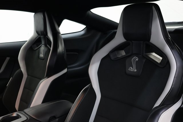 Used 2021 Ford Mustang Shelby GT500 w/ Carbon Fiber Track Pack image 75