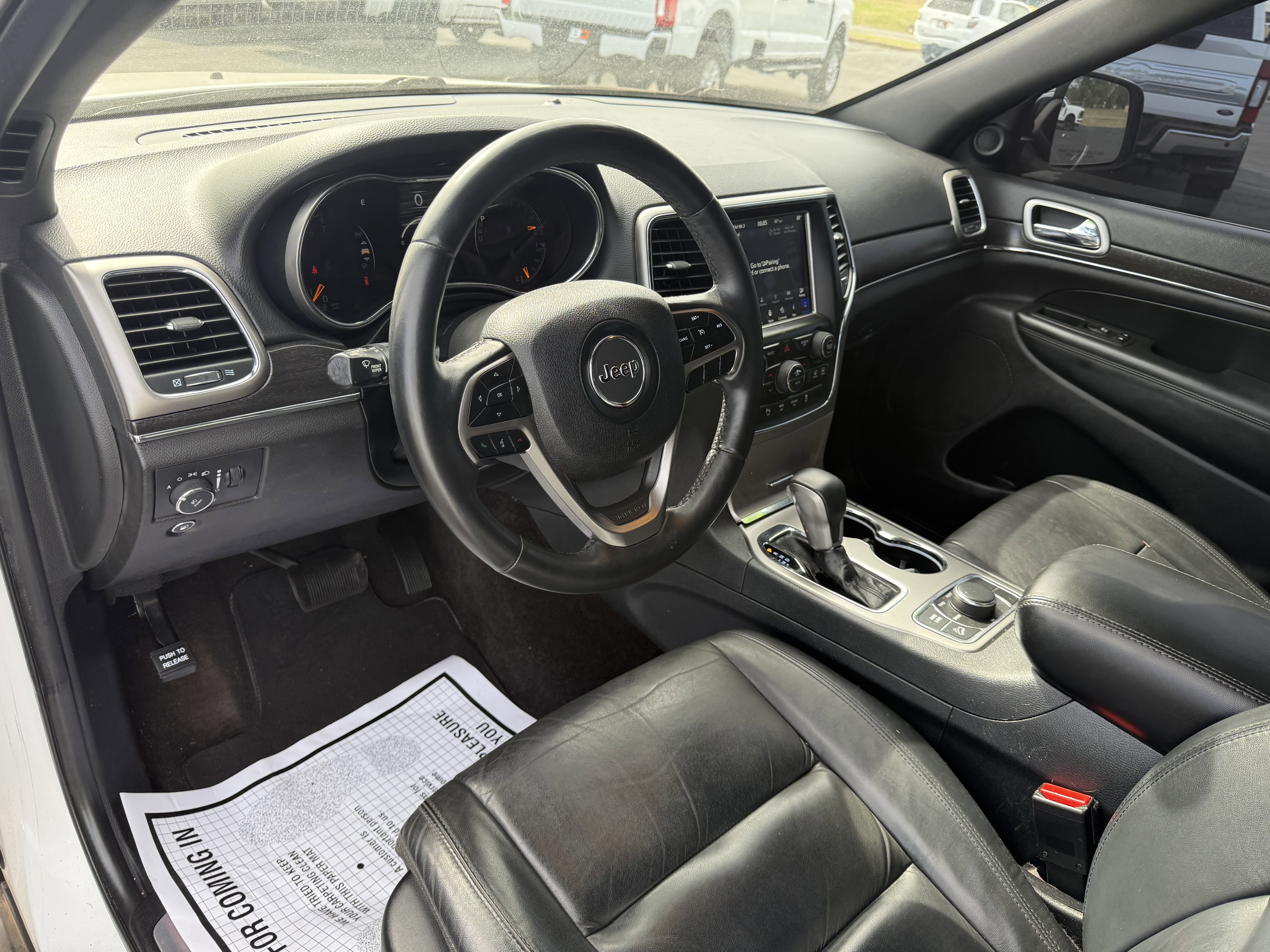 Used 2018 Jeep Grand Cherokee Limited w/ Trailer Tow Group IV AWD/4WD image 6