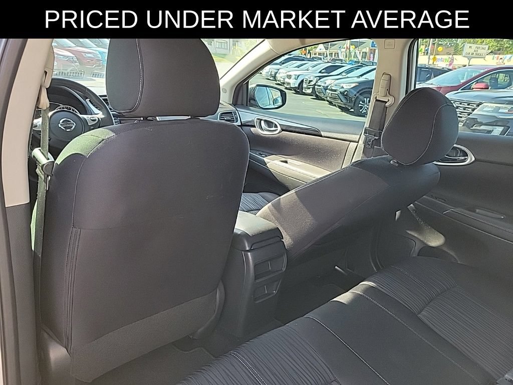 Used 2016 Nissan Sentra SV FWD image 11
