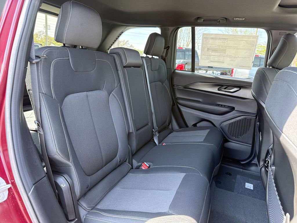 New 2026 Jeep Grand Cherokee Laredo X image 26