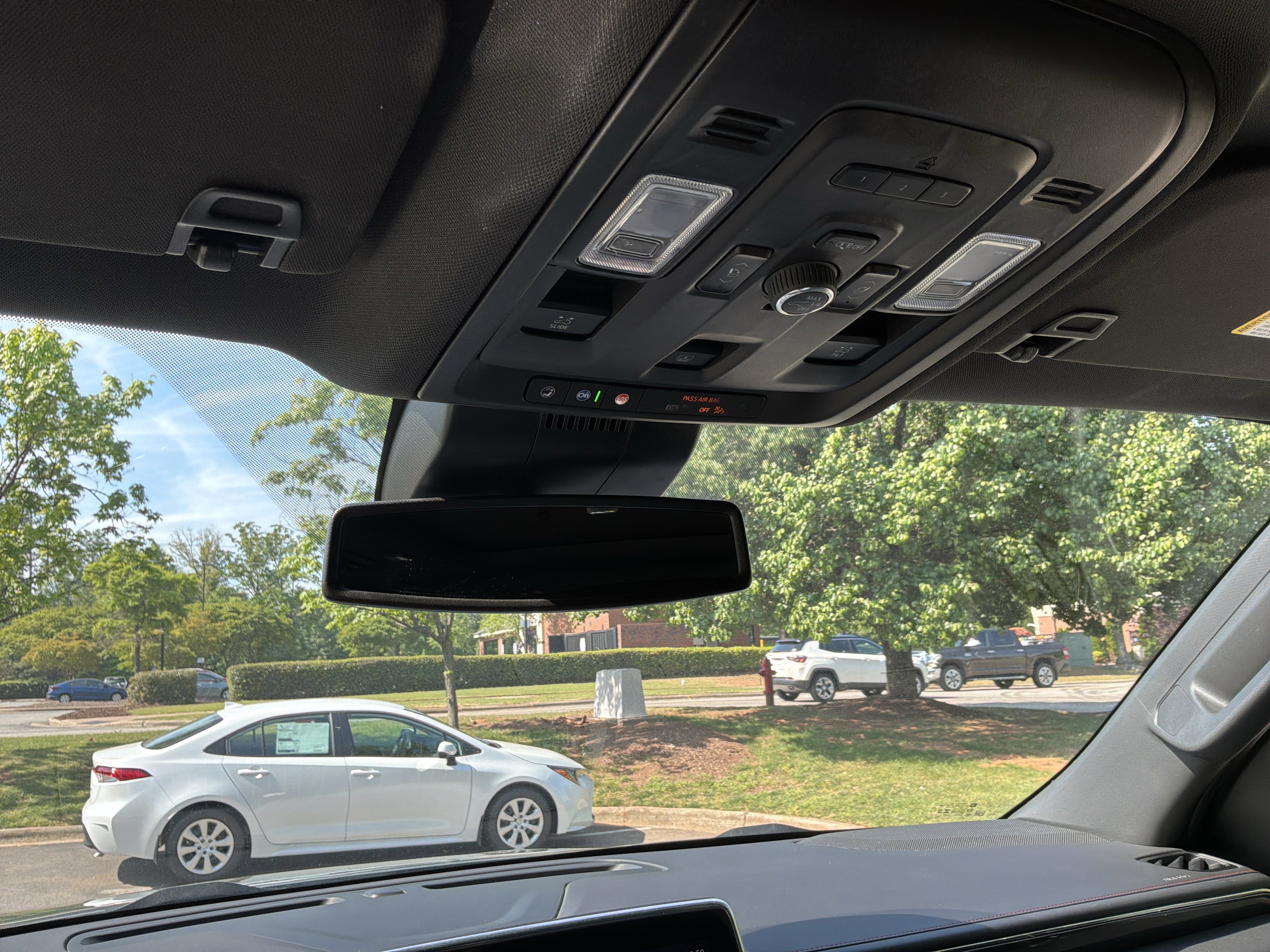 Used 2023 Chevrolet Tahoe RST w/ Luxury Package image 27