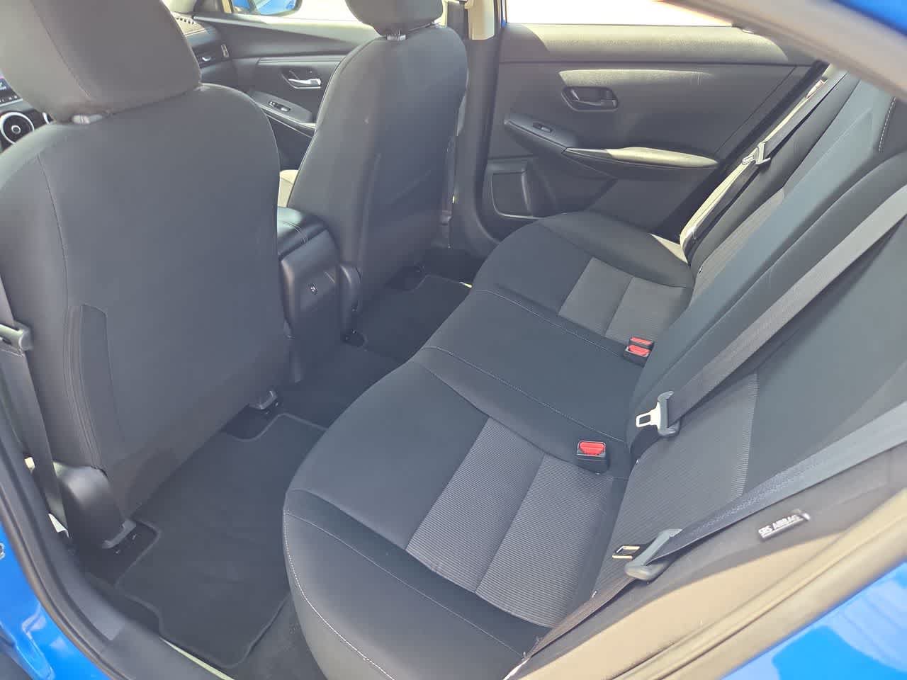 Used 2024 Nissan Sentra SV FWD image 21