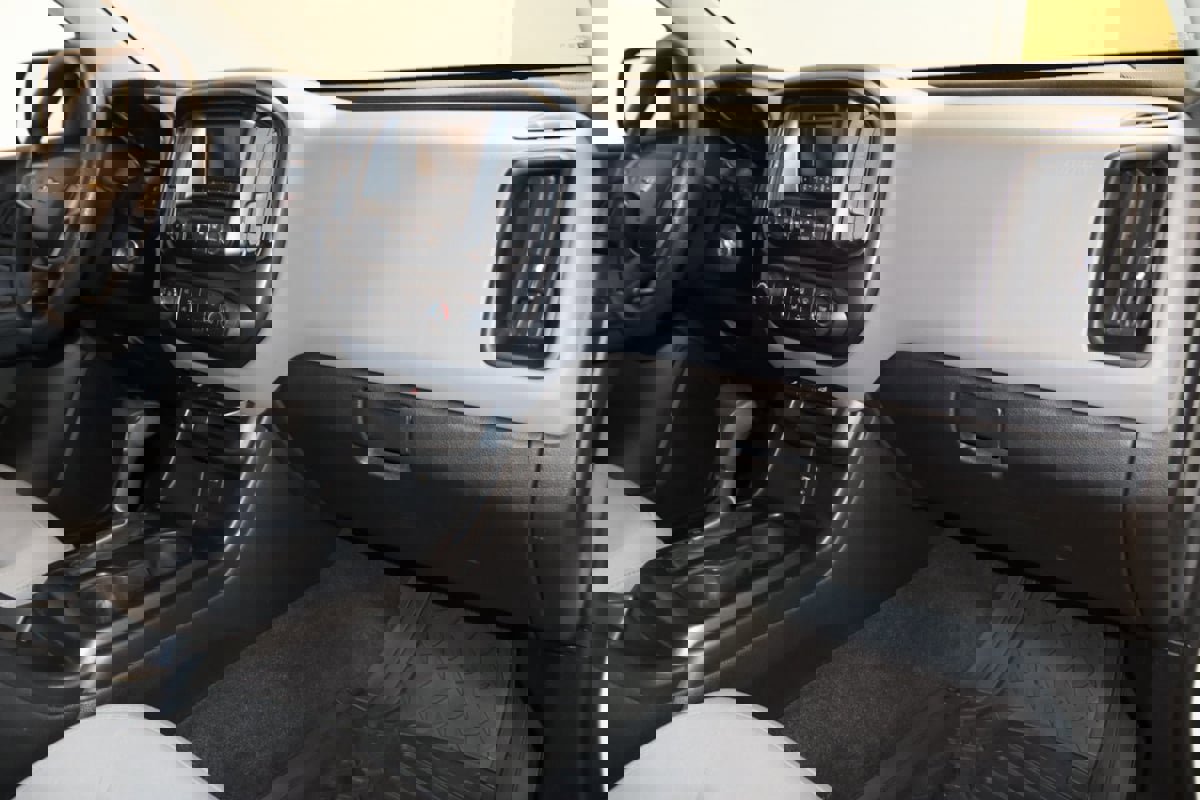 Used 2015 Chevrolet Colorado W/T w/ WT Convenience Package image 48