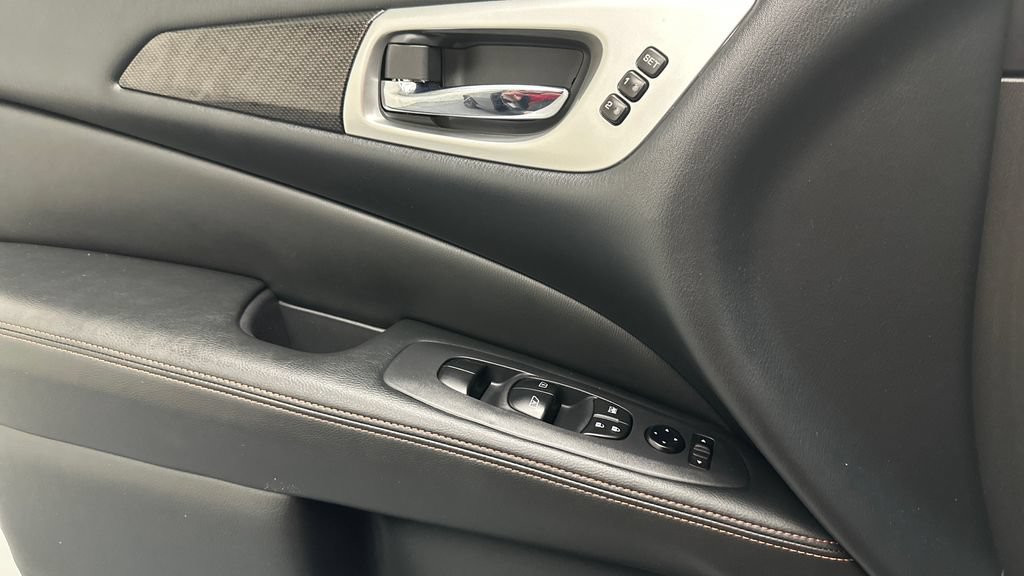 Certified 2020 Nissan Pathfinder SL AWD/4WD image 19