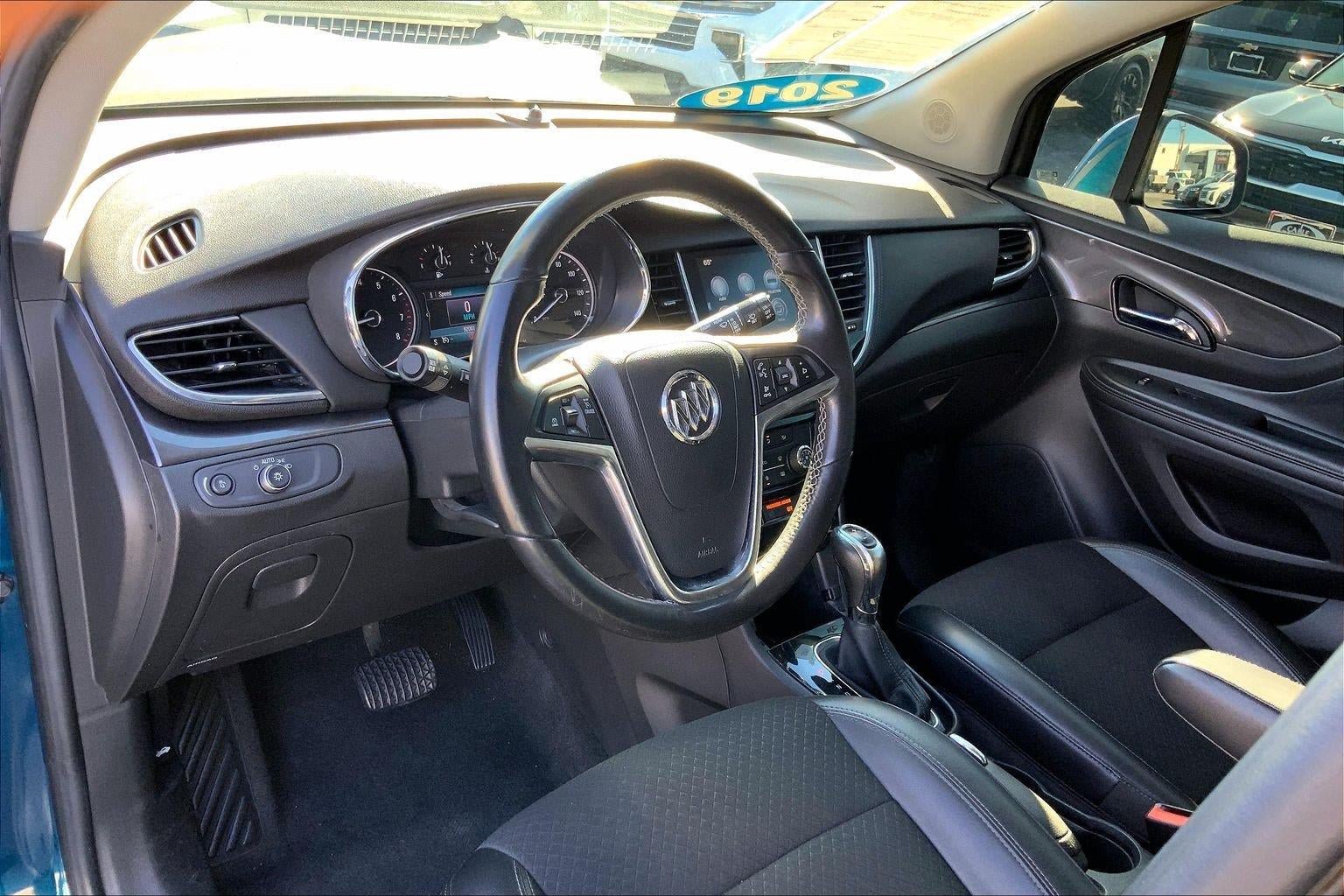Used 2019 Buick Encore Preferred AWD/4WD image 12