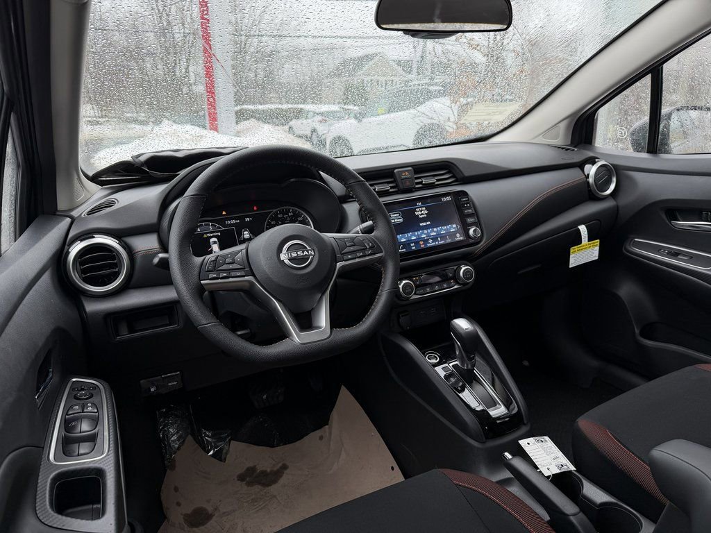 New 2025 Nissan Versa SR image 10