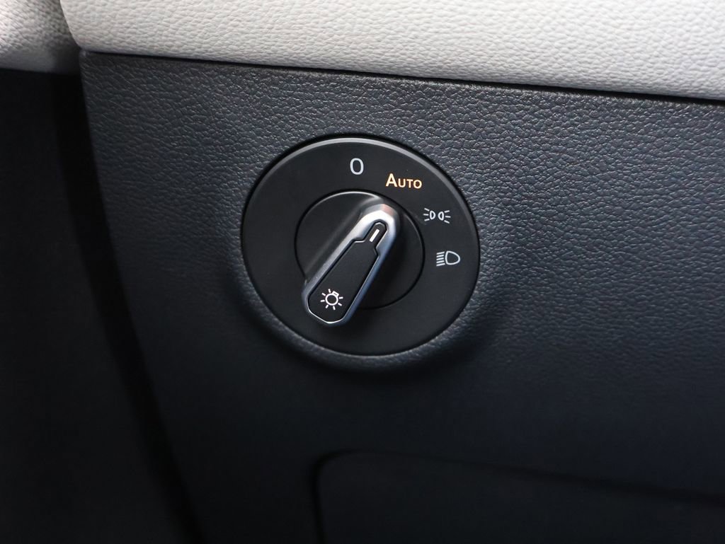 New 2026 Volkswagen Taos S image 37