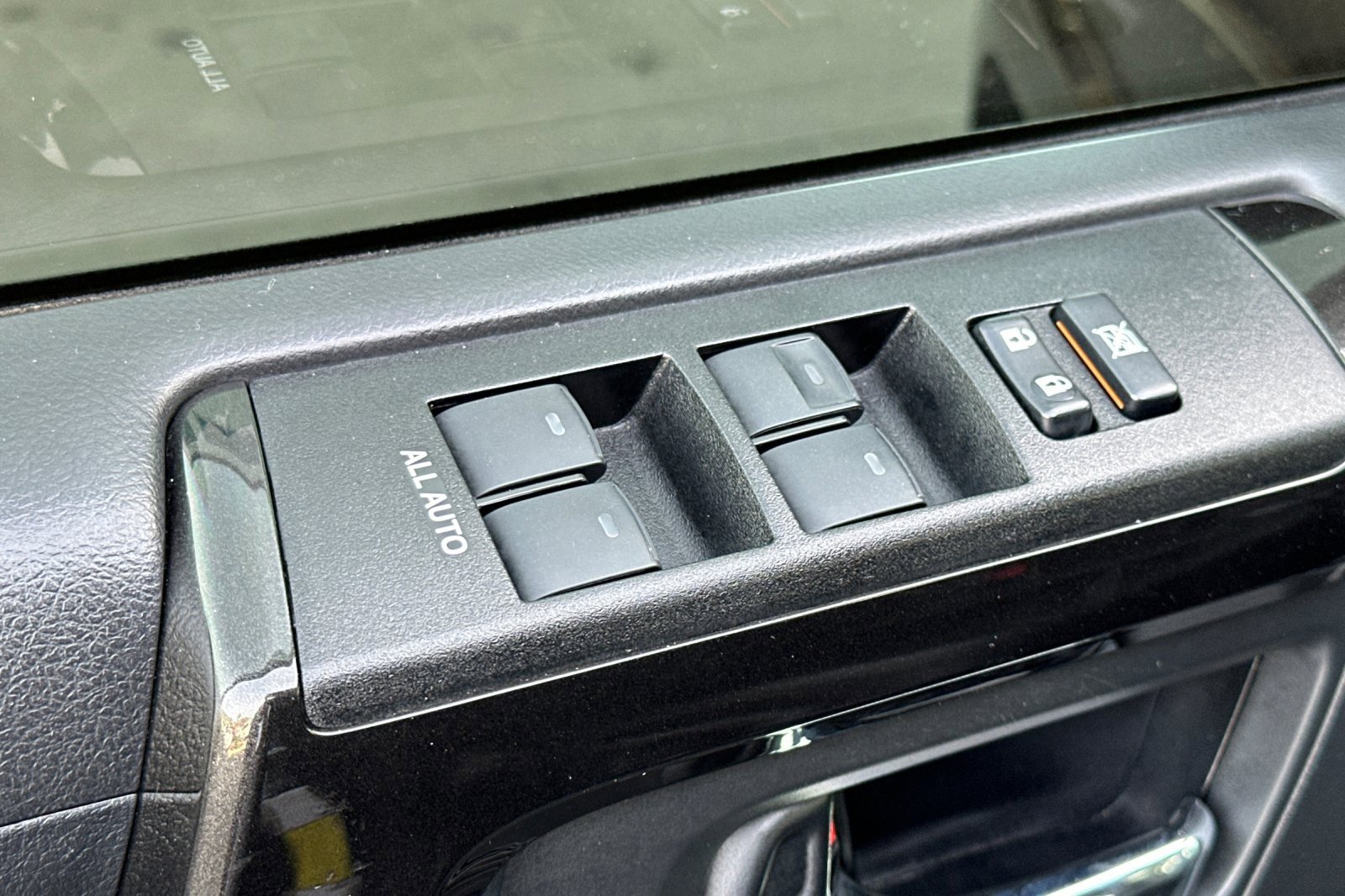 Used 2021 Toyota 4Runner Venture image 11