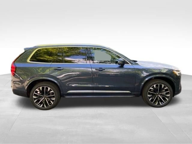 New 2026 Volvo XC90 T8 Ultra w/ Protection Package Premier AWD/4WD image 8
