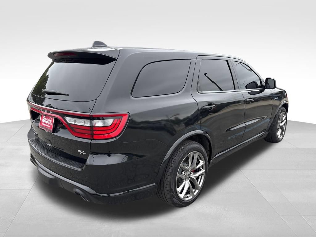 Used 2022 Dodge Durango R/T w/ Tow 'N Go Package AWD/4WD image 5