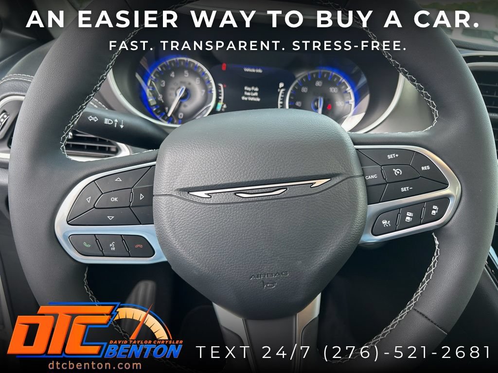 New 2027 Chrysler Pacifica Select FWD image 17