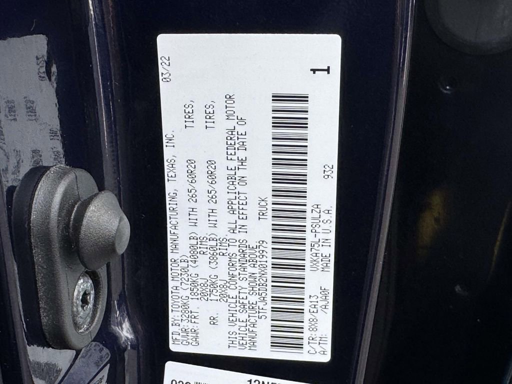 Used 2022 Toyota Tundra Limited image 28