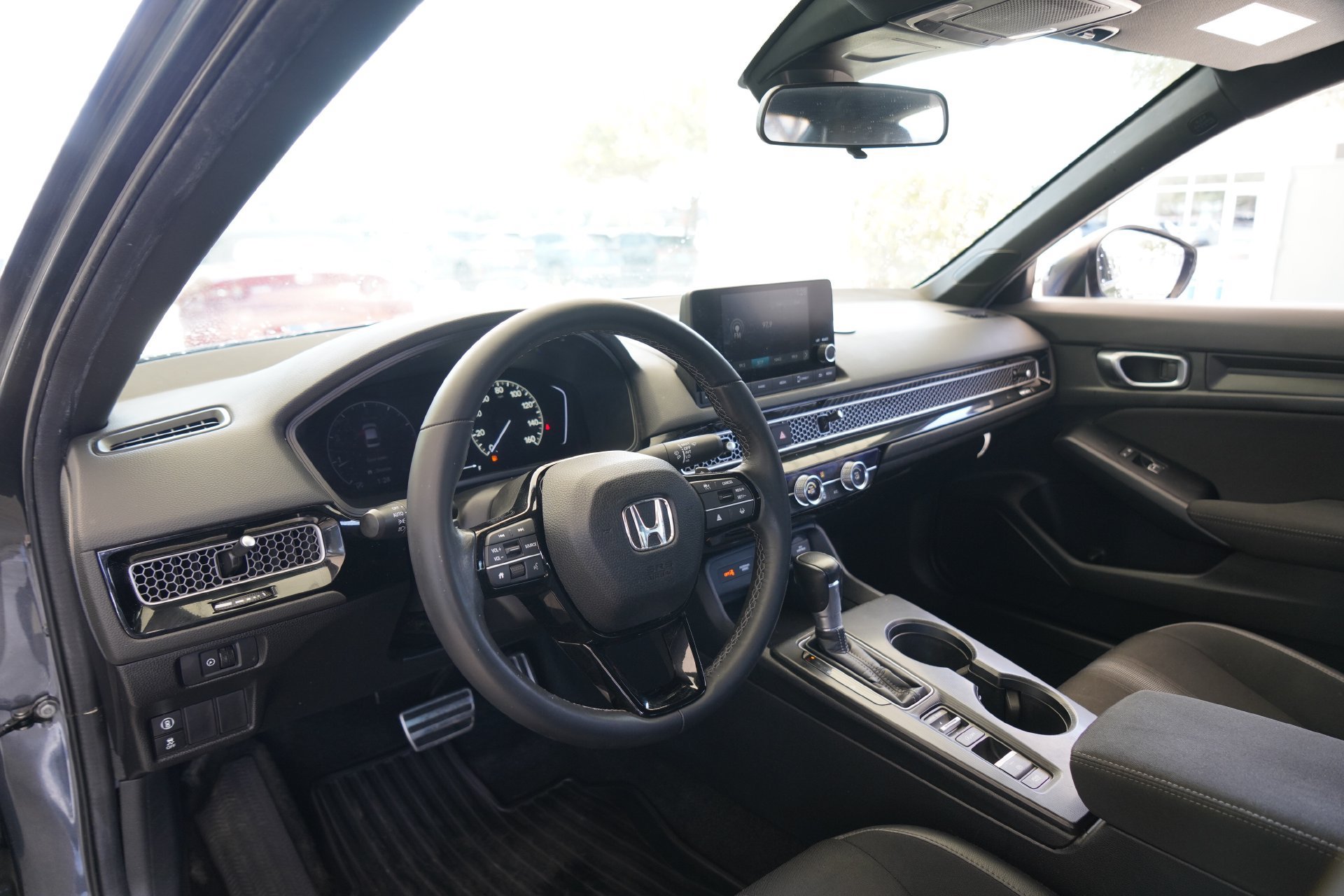 Used 2024 Honda Civic Sport image 9