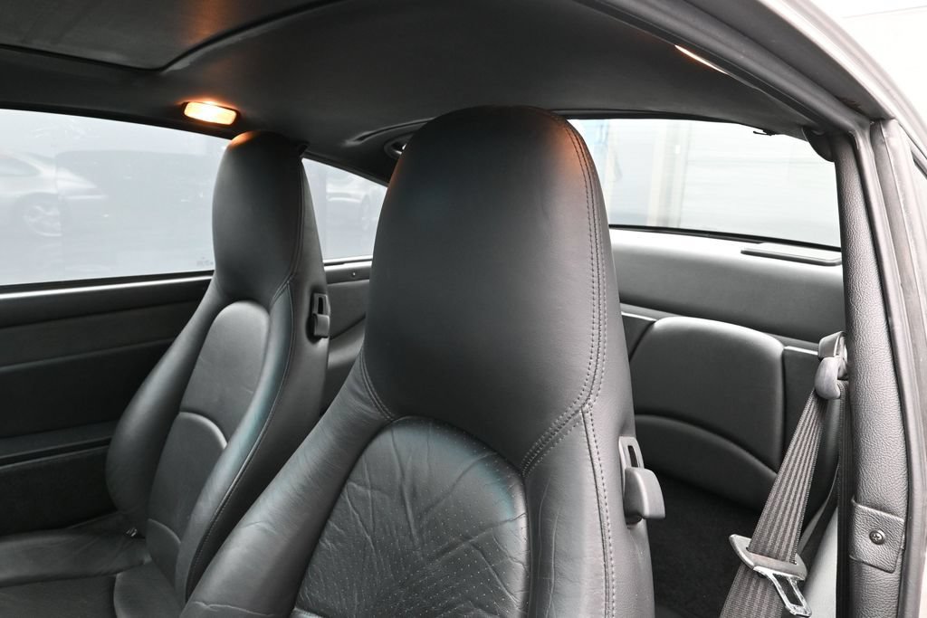 Used 1997 Porsche 911 Carrera S RWD image 15