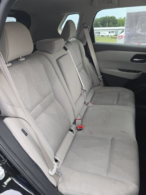 Used 2025 Nissan Rogue SV AWD/4WD image 27