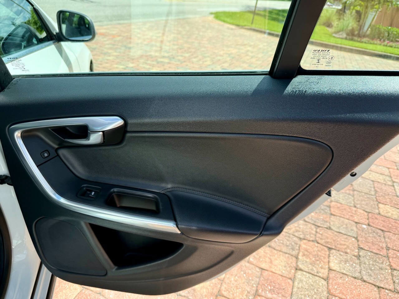 Used 2016 Volvo S60 T5 Premier image 20