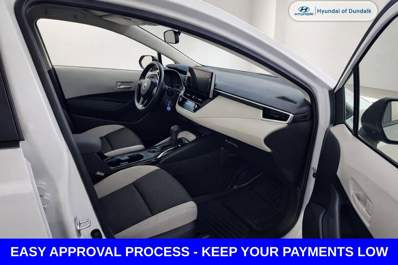 Used 2024 Toyota Corolla LE image 14