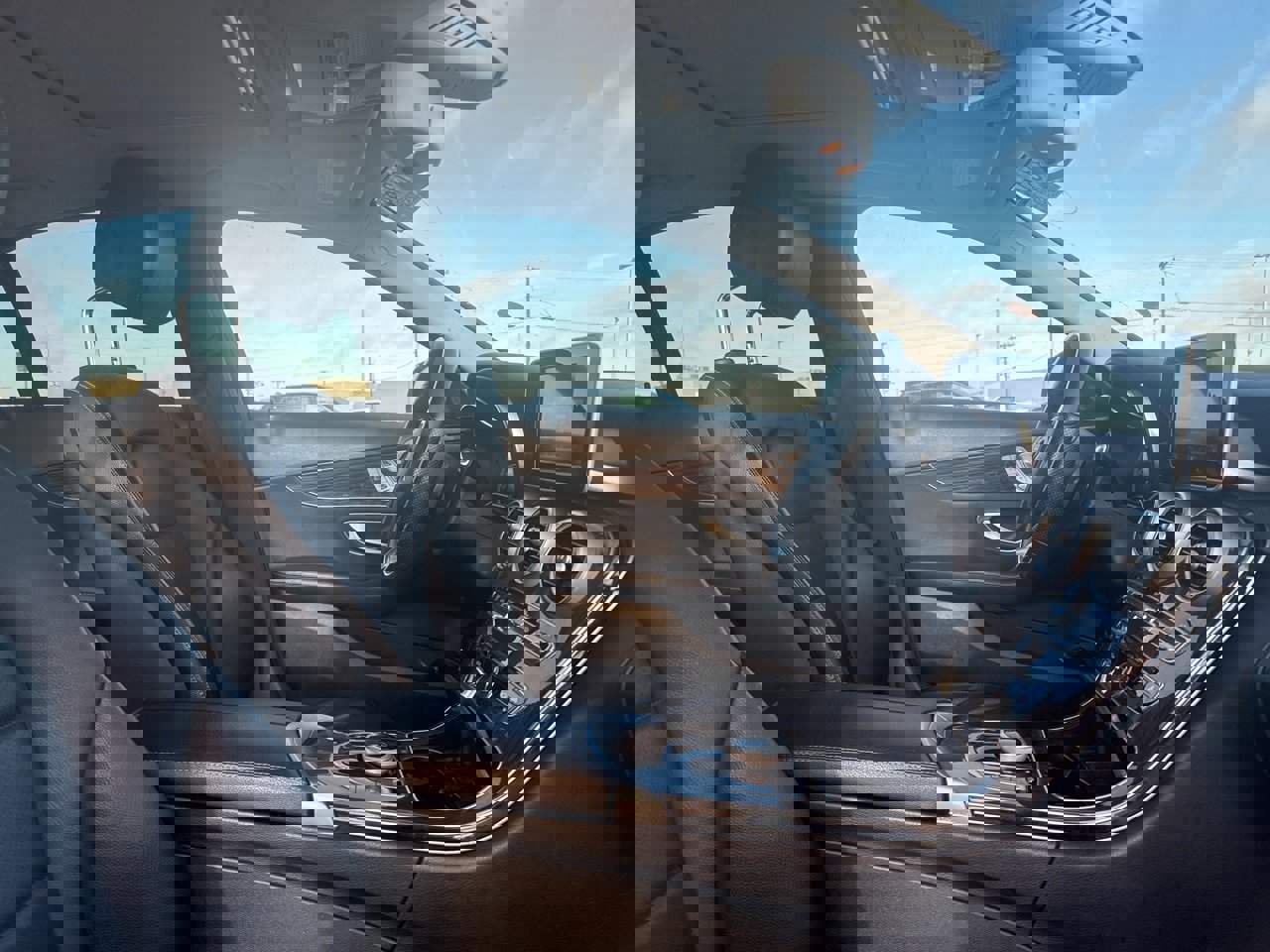 Used 2018 Mercedes-Benz C 300 4MATIC Sedan w/ Premium Package image 8